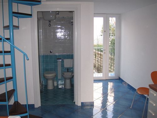 Locanda Mari Ponza Zewnętrze zdjęcie