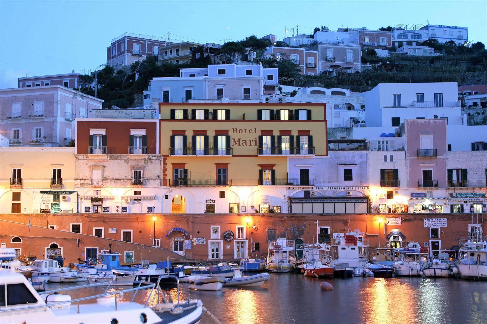 Locanda Mari Ponza Zewnętrze zdjęcie